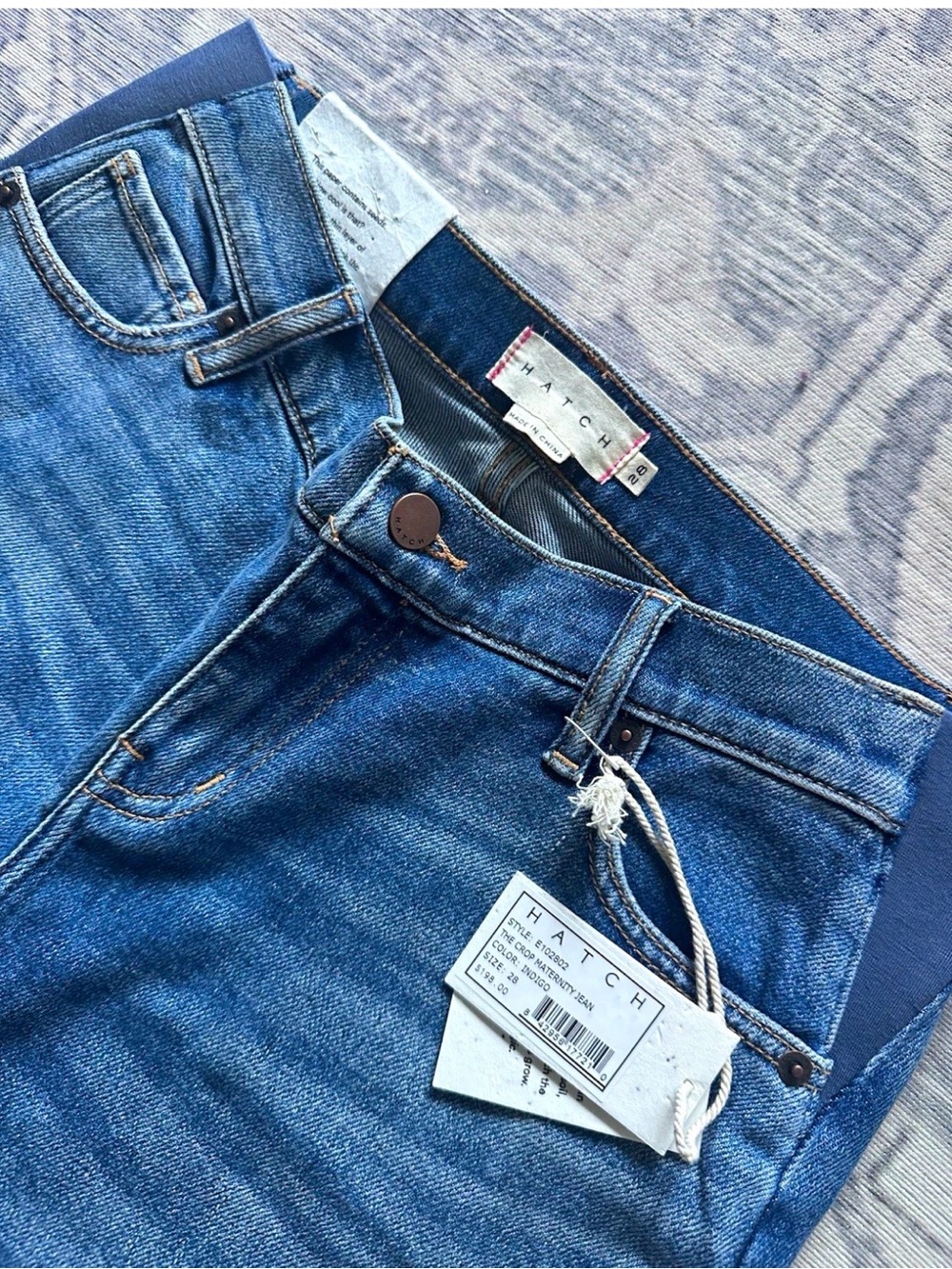 Hatch Women’s Blue Denim Jeans NWT HATCH The Crop Under Belly Kick Flare Matern